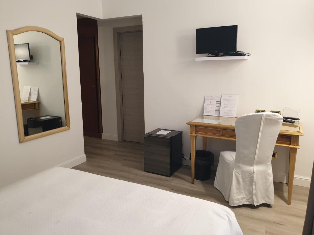 Alli Due Buoi Rossi Hotell Alessandria Exteriör bild