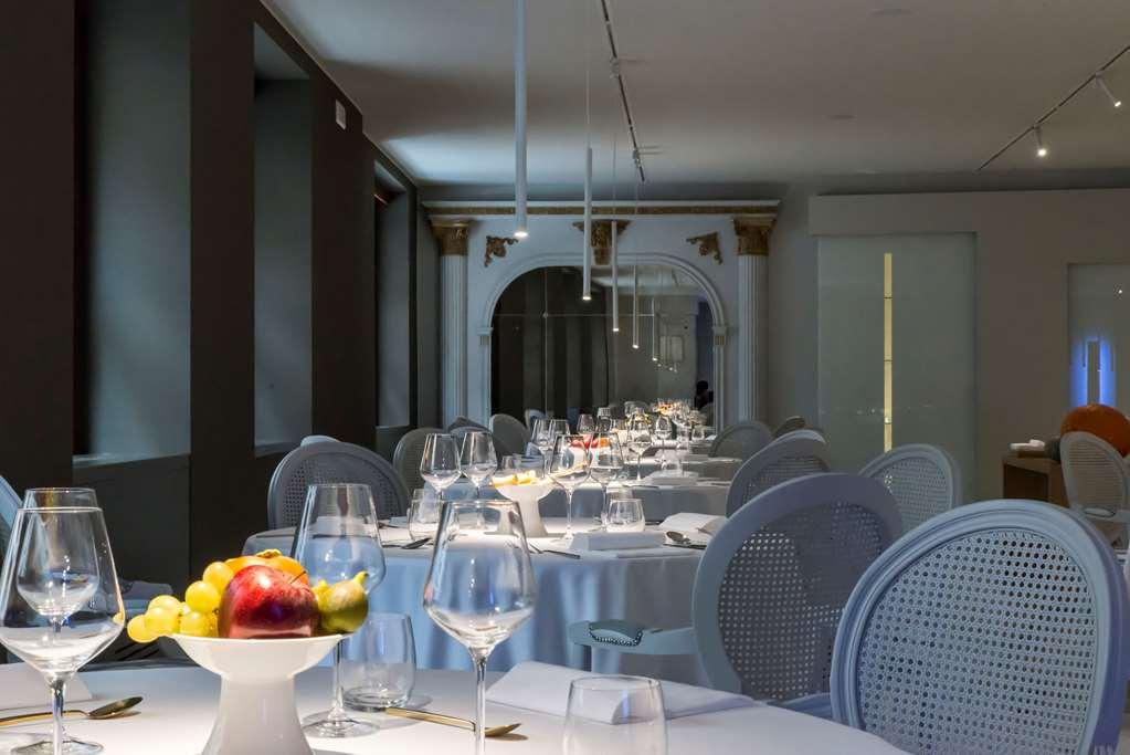 Alli Due Buoi Rossi Hotell Alessandria Restaurang bild